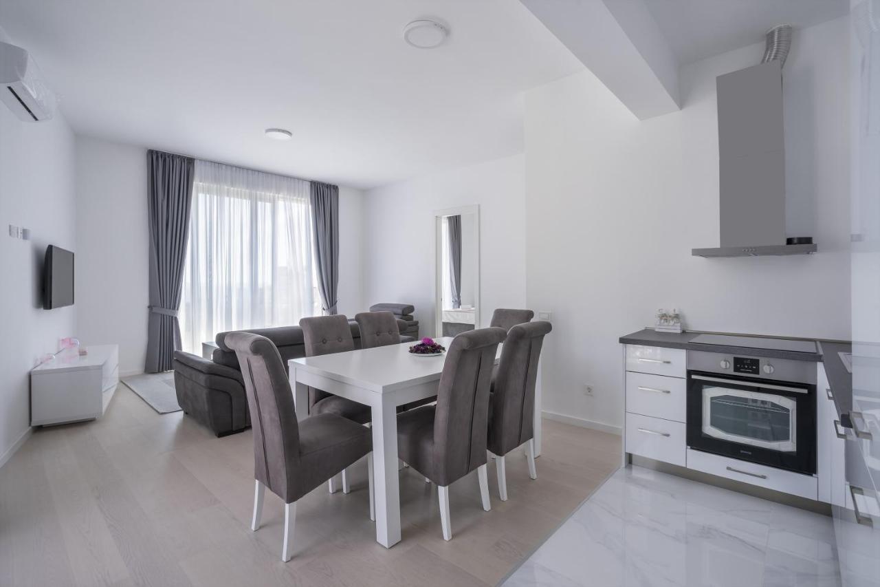 Montesun Apartments Becici Boreti Esterno foto